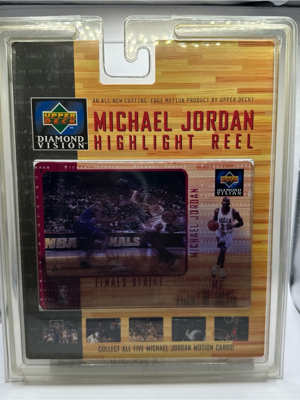 Upper Deck Diamond Vision Michael Jordan Highlight Reel Trading Card - Red/Brown